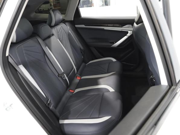 Geely Atlas II с пробегом 2024 года, цена 3 249 500 рублей, 16749 км, внедорожник, Автокод Объявления