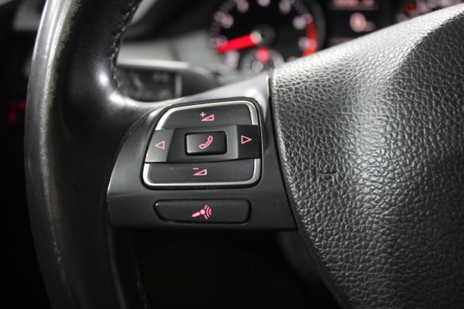 Volkswagen Passat B7 с пробегом 2012 года, цена 825 000 рублей, 198500 км, седан, Автокод Объявления