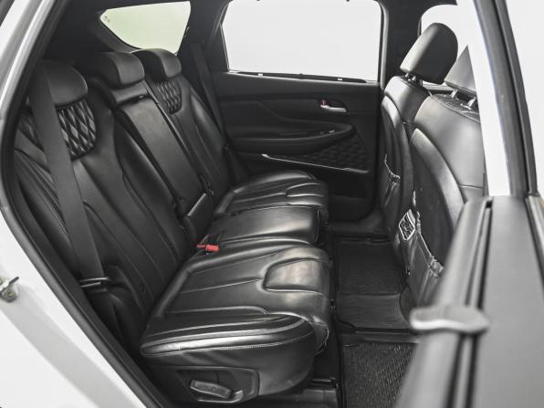 Hyundai Santa Fe IV Рестайлинг с пробегом 2021 года, цена 3 348 000 рублей, 128697 км, внедорожник, Автокод Объявления