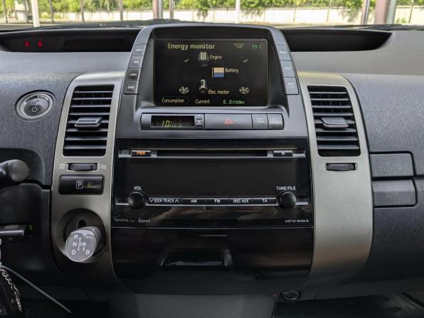 Toyota Prius II Рестайлинг (XW20) с пробегом 2009 года, цена 899 900 рублей, 157000 км, лифтбек, Автокод Объявления