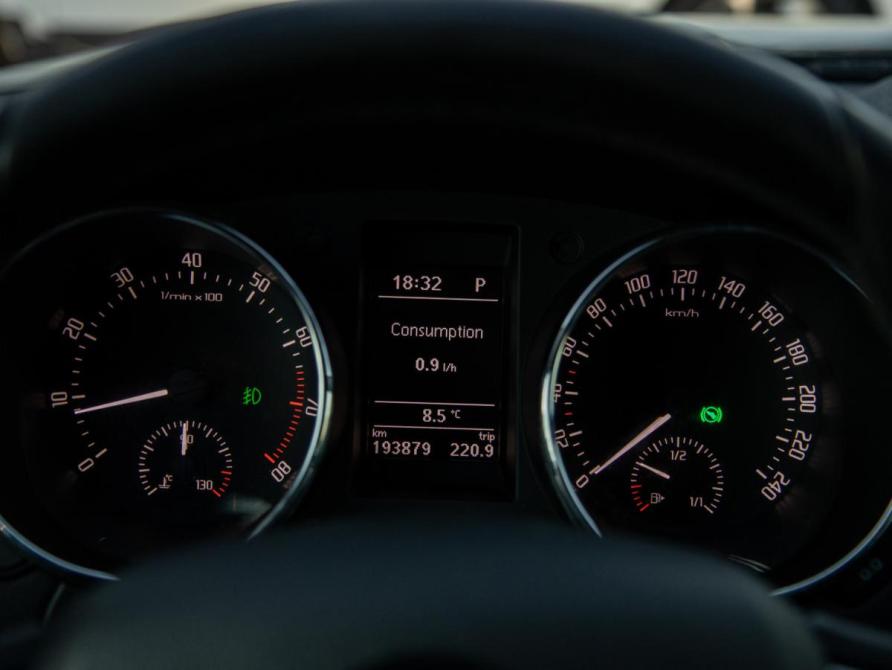 Skoda Yeti I Рестайлинг Москва  - изображение 9