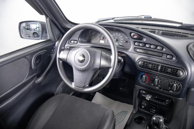 Chevrolet Niva I Рестайлинг с пробегом 2015 года, цена 649 000 рублей, 98000 км, внедорожник, Автокод Объявления