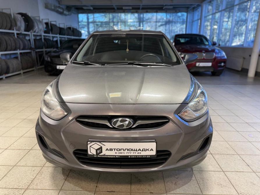 Hyundai Solaris I Челябинск  - изображение 2