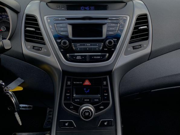 Hyundai Elantra V (MD) Рестайлинг с пробегом 2015 года, цена 1 179 000 рублей, 198167 км, седан, Автокод Объявления