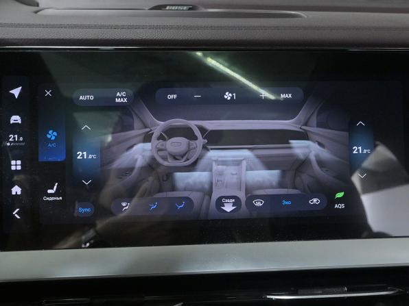 Geely Monjaro I Рестайлинг с пробегом 2024 года, цена 3 298 000 рублей, 25965 км, внедорожник, Автокод Объявления