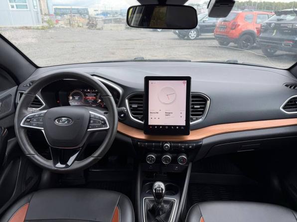 Lada (ВАЗ) Vesta I Рестайлинг (NG) с пробегом 2023 года, цена 1 215 000 рублей, 44700 км, седан, Автокод Объявления