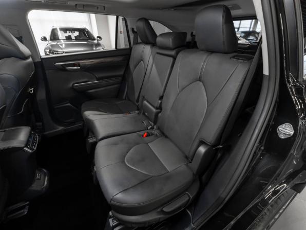 Toyota Highlander IV (XU70) с пробегом 2026 года, цена 5 850 000 рублей, 30 км, внедорожник, Автокод Объявления