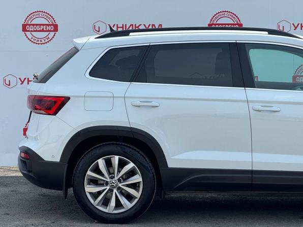 Volkswagen Taos I с пробегом 2022 года, цена 2 579 000 рублей, 77178 км, внедорожник, Автокод Объявления