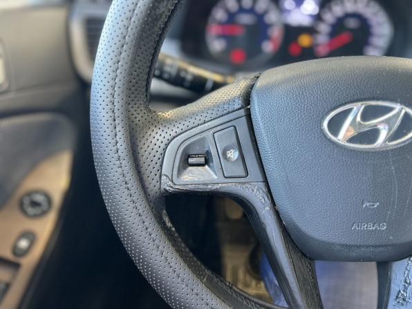 Hyundai Solaris I с пробегом 2011 года, цена 629 000 рублей, 152134 км, хэтчбек, Автокод Объявления