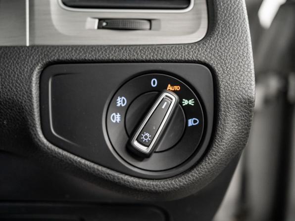 Volkswagen Golf VII с пробегом 2015 года, цена 1 150 000 рублей, 113399 км, универсал, Автокод Объявления
