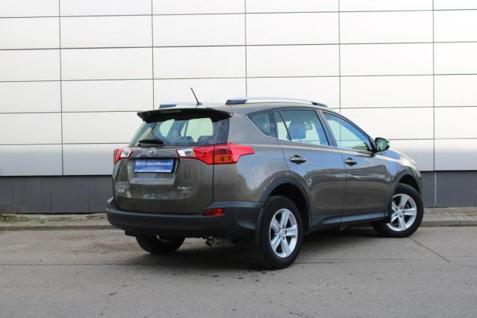 Toyota RAV4 IV (XA40) с пробегом 2014 года, цена 2 175 000 рублей, 90826 км, внедорожник, Автокод Объявления