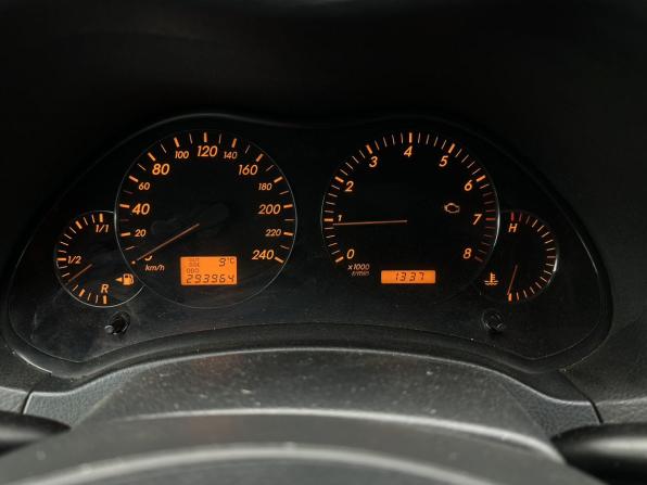 Toyota Avensis II с пробегом 2004 года, цена 420 000 рублей, 293964 км, седан, Автокод Объявления