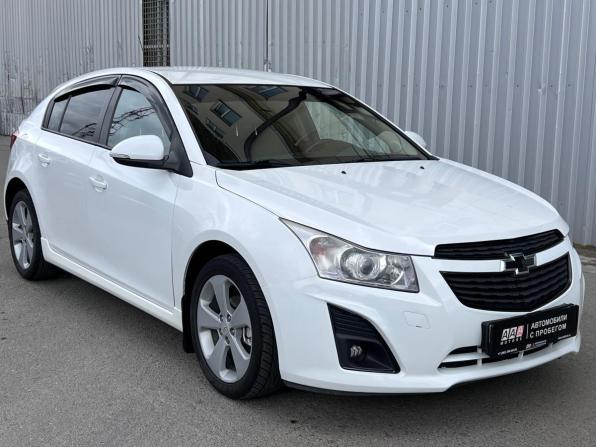 Chevrolet Cruze I Рестайлинг с пробегом 2013 года, цена 690 000 рублей, 240000 км, хэтчбек, Автокод Объявления