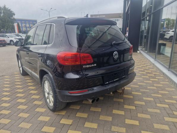 Volkswagen Tiguan I Рестайлинг с пробегом 2013 года, цена 1 050 000 рублей, 286633 км, внедорожник, Автокод Объявления