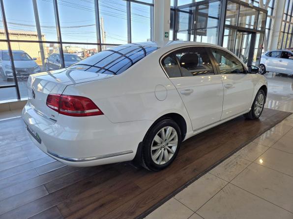 Volkswagen Passat B7 с пробегом 2011 года, цена 950 000 рублей, 185000 км, седан, Автокод Объявления