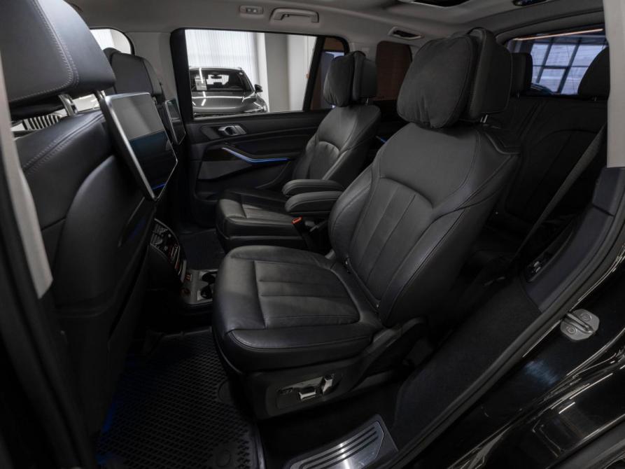 BMW X7 I (G07) Москва  - изображение 16