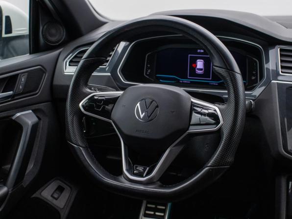 Volkswagen Tiguan II Рестайлинг с пробегом 2021 года, цена 3 670 000 рублей, 113000 км, внедорожник, Автокод Объявления