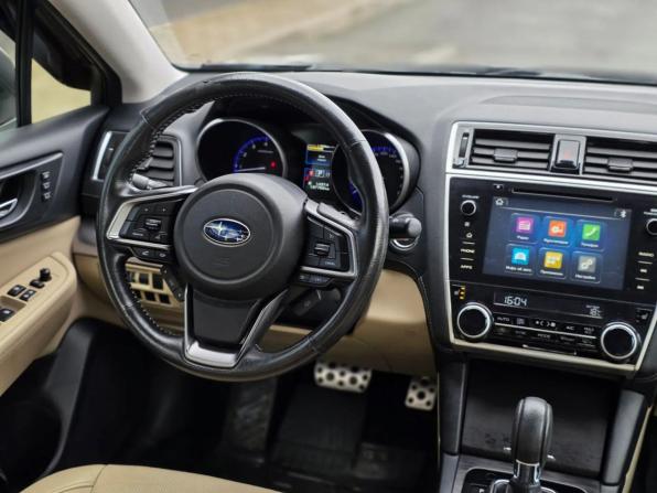 Subaru Legacy VI Рестайлинг с пробегом 2018 года, цена 2 269 000 рублей, 137769 км, седан, Автокод Объявления