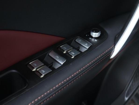 Geely Coolray I с пробегом 2021 года, цена 1 549 000 рублей, 85000 км, внедорожник, Автокод Объявления