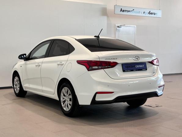 Hyundai Solaris II с пробегом 2018 года, цена 1 199 000 рублей, 244583 км, седан, Автокод Объявления