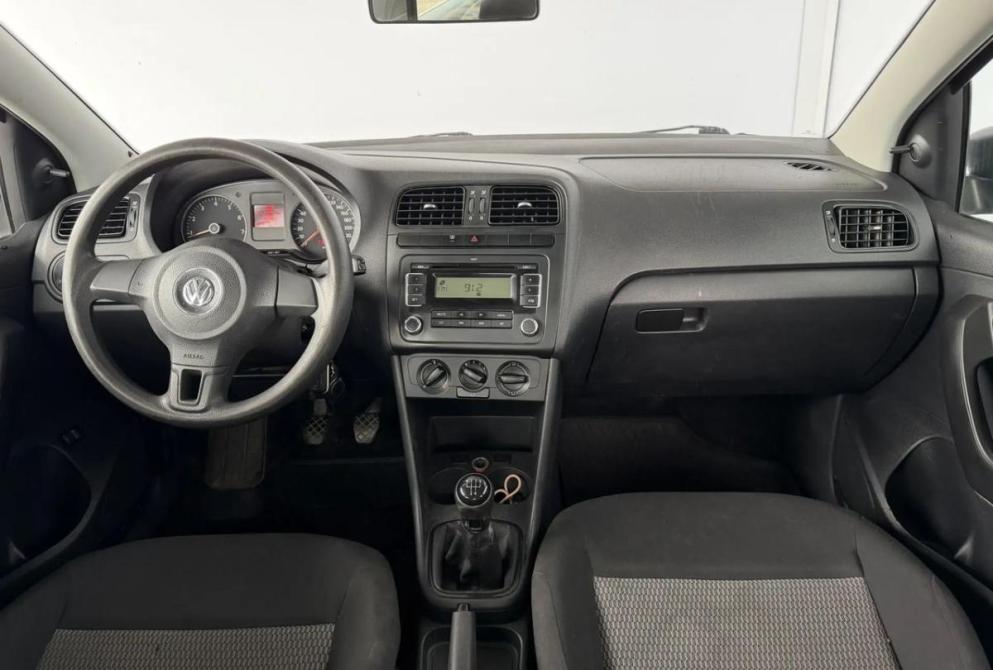 Volkswagen Polo V Киров  - изображение 12