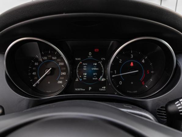 Jaguar F-Pace I с пробегом 2016 года, цена 2 230 000 рублей, 163879 км, внедорожник, Автокод Объявления