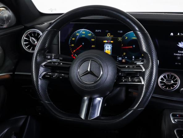 Mercedes-Benz E-Класс V (W213 S213 C238) Рестайлинг с пробегом 2021 года, цена 4 350 000 рублей, 48449 км, седан, Автокод Объявления