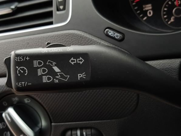 Volkswagen Jetta VI с пробегом 2014 года, цена 890 000 рублей, 180000 км, седан, Автокод Объявления