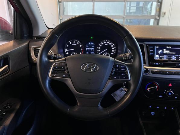 Hyundai Solaris II с пробегом 2019 года, цена 1 440 000 рублей, 92174 км, седан, Автокод Объявления