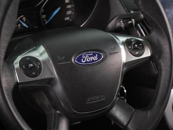 Ford Focus III с пробегом 2012 года, цена 840 000 рублей, 155924 км, хэтчбек, Автокод Объявления