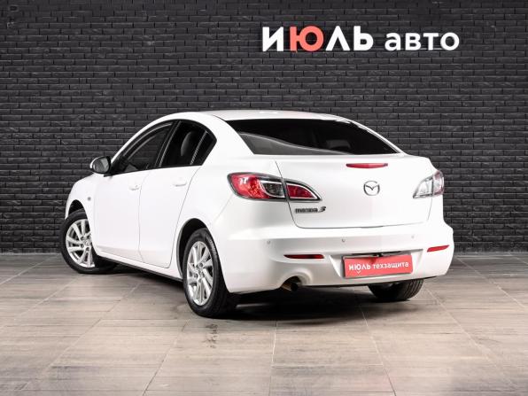 Mazda 3 II (BL) Рестайлинг с пробегом 2012 года, цена 1 000 000 рублей, 174426 км, седан, Автокод Объявления