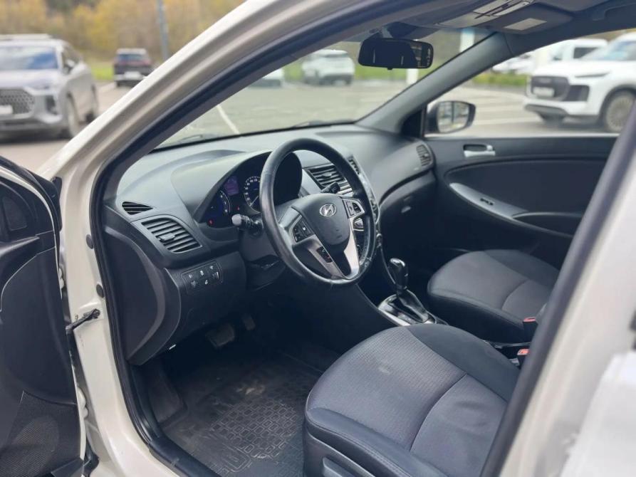 Hyundai Solaris I Рестайлинг Томск  - изображение 13