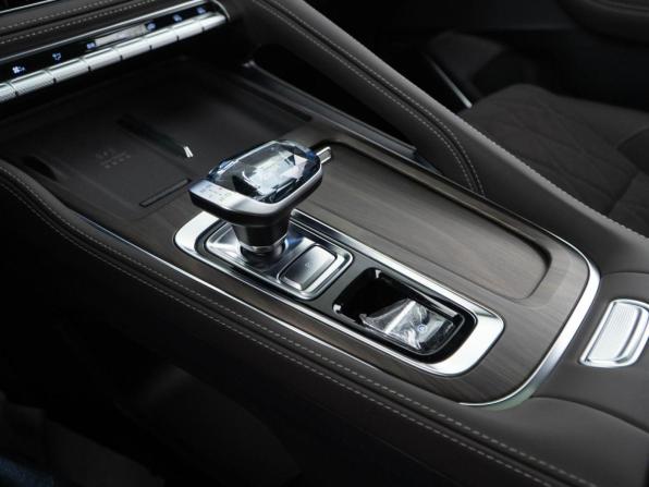 Geely Monjaro I Рестайлинг 2 с пробегом 2025 года, цена 4 172 434 рубля, 14 км, внедорожник, Автокод Объявления