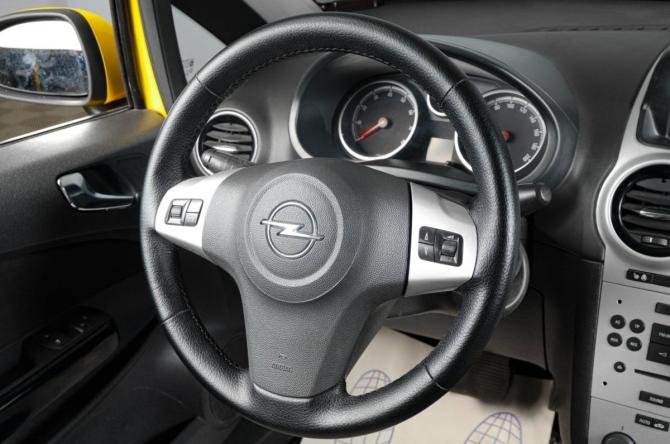 Opel Corsa D с пробегом 2008 года, цена 359 000 рублей, 117000 км, хэтчбек, Автокод Объявления