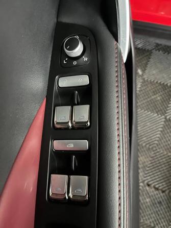 Geely Coolray I с пробегом 2023 года, цена 1 850 000 рублей, 29808 км, внедорожник, Автокод Объявления