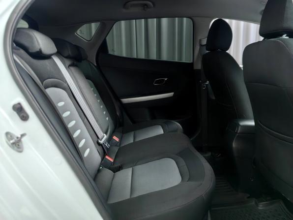 Kia Ceed II с пробегом 2013 года, цена 1 049 000 рублей, 181148 км, хэтчбек, Автокод Объявления