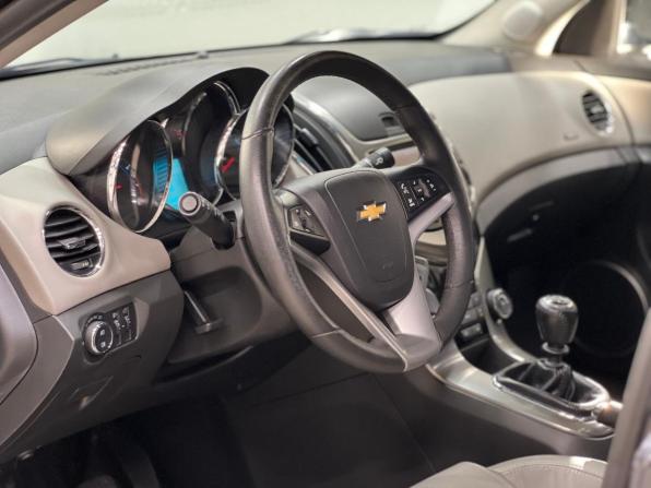 Chevrolet Cruze I Рестайлинг с пробегом 2012 года, цена 585 000 рублей, 261000 км, седан, Автокод Объявления
