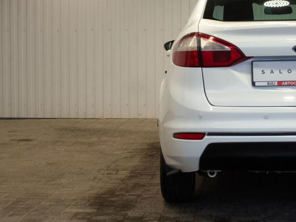 Ford Fiesta Mk6 Рестайлинг с пробегом 2015 года, цена 720 000 рублей, 149169 км, седан, Автокод Объявления