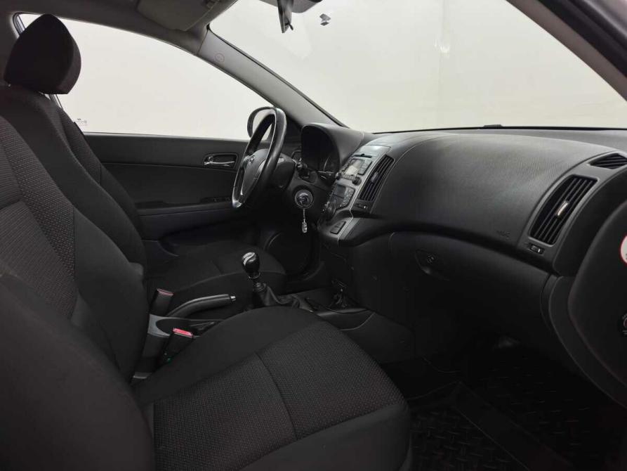 Hyundai i30 I Балашиха  - изображение 10