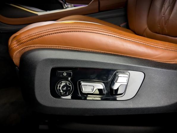 BMW X7 I (G07) с пробегом 2020 года, цена 7 700 000 рублей, 88307 км, внедорожник, Автокод Объявления