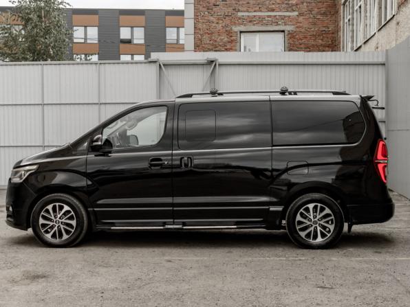 Hyundai Grand Starex I Рестайлинг 2 с пробегом 2020 года, цена 2 890 000 рублей, 182524 км, минивэн, Автокод Объявления