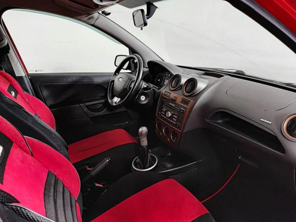 Ford Fiesta Mk5 с пробегом 2008 года, цена 350 000 рублей, 186955 км, хэтчбек, Автокод Объявления
