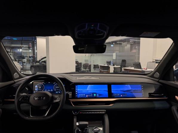 Geely Monjaro I с пробегом 2023 года, цена 3 549 000 рублей, 30122 км, внедорожник, Автокод Объявления