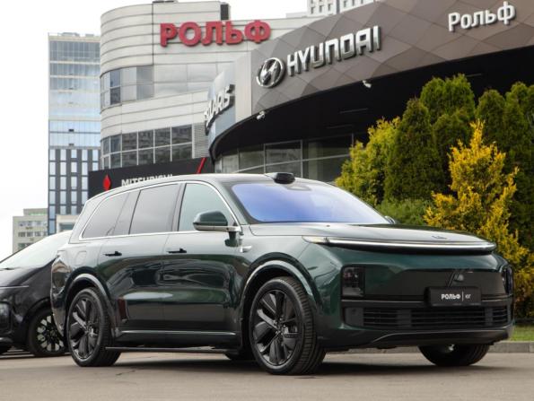 Li Auto (Lixiang) L9 I с пробегом 2023 года, цена 5 318 000 рублей, 86453 км, внедорожник, Автокод Объявления