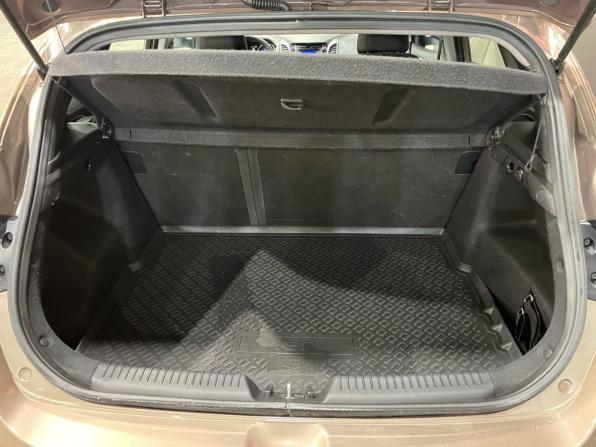Hyundai i30 II с пробегом 2014 года, цена 1 040 000 рублей, 144305 км, хэтчбек, Автокод Объявления