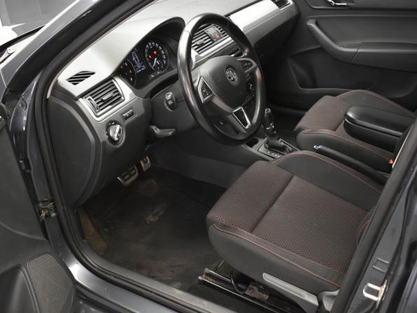 Skoda Rapid I с пробегом 2014 года, цена 1 270 000 рублей, 125389 км, лифтбек, Автокод Объявления