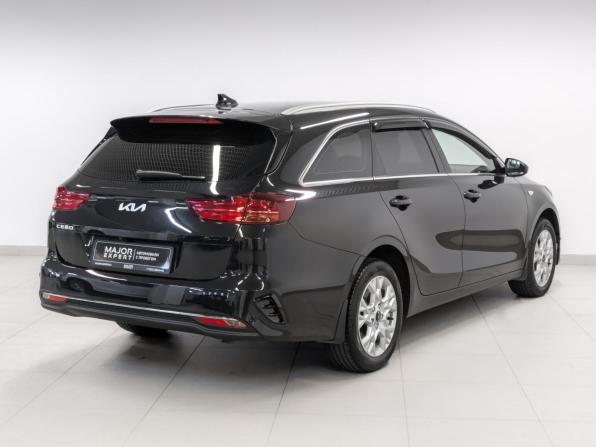 Kia Ceed III Рестайлинг с пробегом 2021 года, цена 2 150 000 рублей, 68212 км, универсал, Автокод Объявления