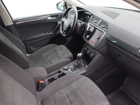 Volkswagen Tiguan II с пробегом 2018 года, цена 2 380 000 рублей, 137138 км, внедорожник, Автокод Объявления