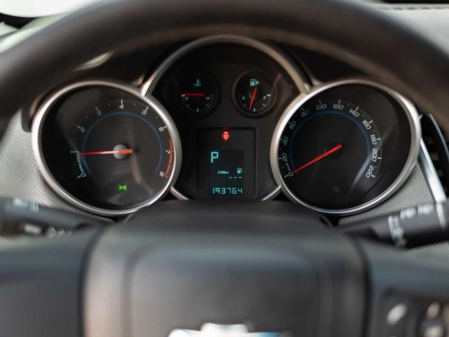 Chevrolet Cruze I Рестайлинг Новосибирск  - изображение 13