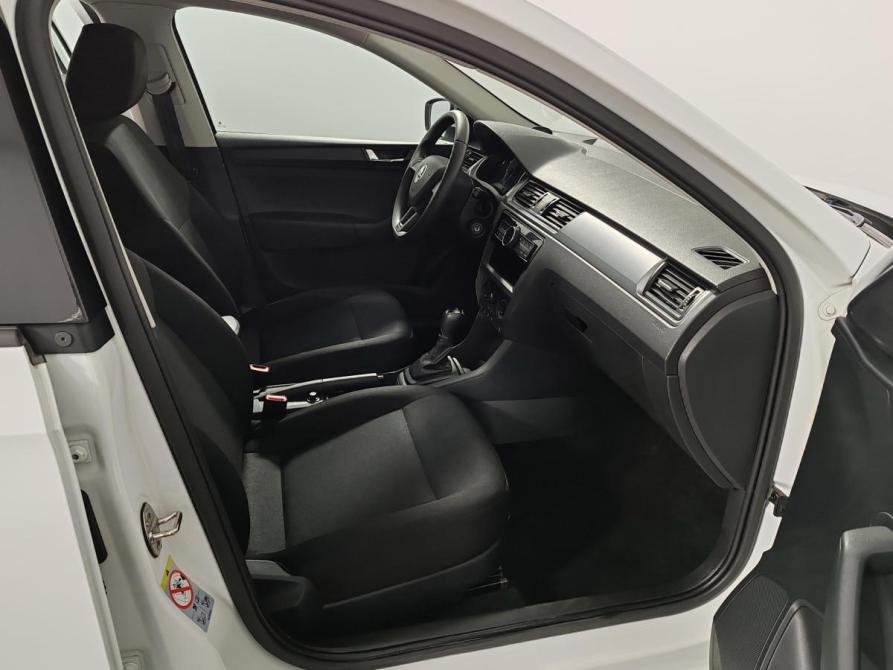 Skoda Rapid I Москва  - изображение 15